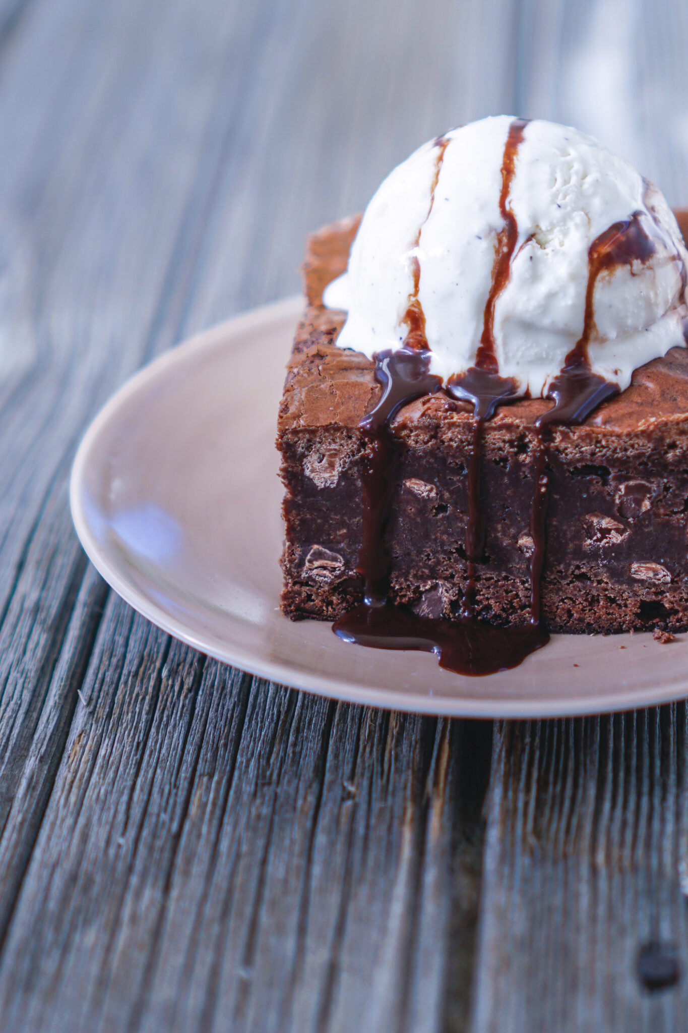 Decadent Chocolate Fudgy Brownies with Vanilla Ice Cream – Healthy ...